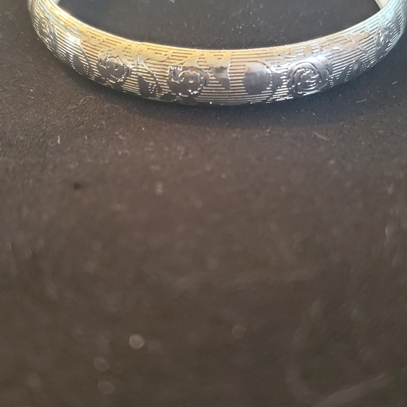 Engraved Silver Bangle Bracelet - Picture 2 of 3